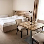酒店 Moninec Sedlec-Prcice