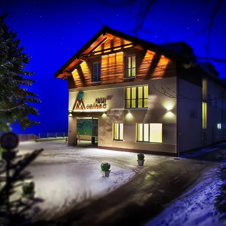 Moninec Отель 3*