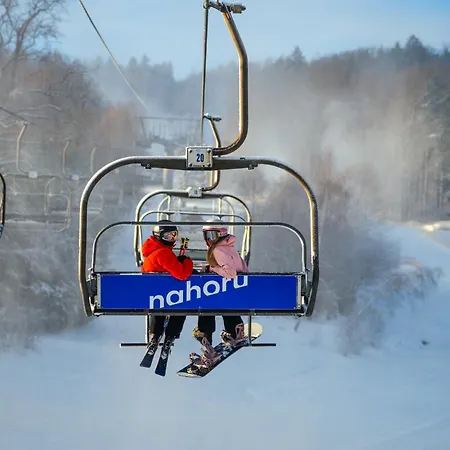 Moninec Отель